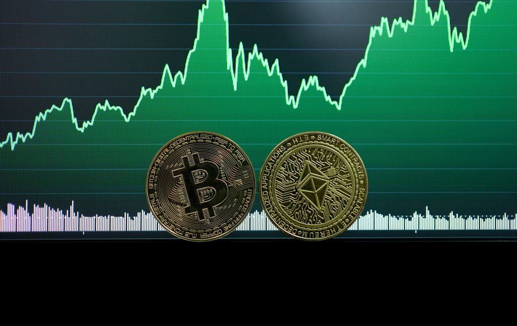 Spot Bitcoin ETF inflows: "Spot Bitcoin ETFs Struggle Despite $11.11M Inflows, as Ether ETFs End 3-Day Winning Streak"