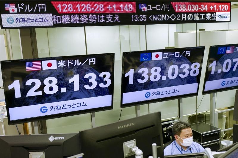 Japan embraces global cashless policy adoption as Asia leads digital payment revolution
