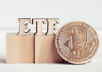 US spot Bitcoin ETFs see stunning $1b rebound in two days, restore bullish sentiment