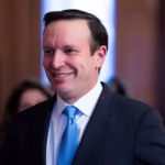 Senator accuses Binance of aiding Trump crypto deals for CZ pardon