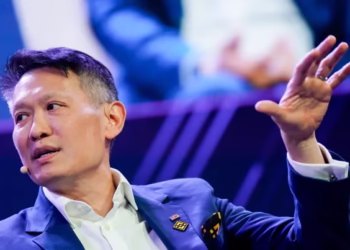 Binance CEO Richard Teng denies Trump crypto link before CZ pardon