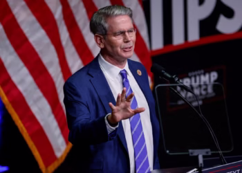 Bessent’s surprise visit to Bitcoin-themed bar energizes Bitcoin community