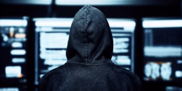 Man uses fake grenades in botched Russian crypto exchange robbery