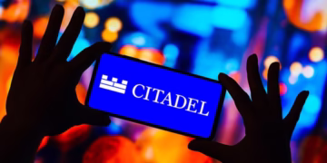 Citadel SEC Bid Ignites Powerful Industry Backlash as DeFi Leaders Warn of Centralization Risk