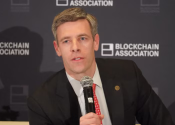 OCC signals equal treatment for crypto banks charter applicants