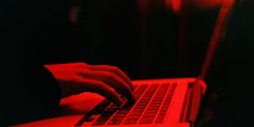 Canadian crypto scammer impersonates Coinbase support, steals over $2M in crypto