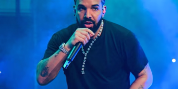 Illegal crypto casino lawsuit targets Drake and streaming promotions