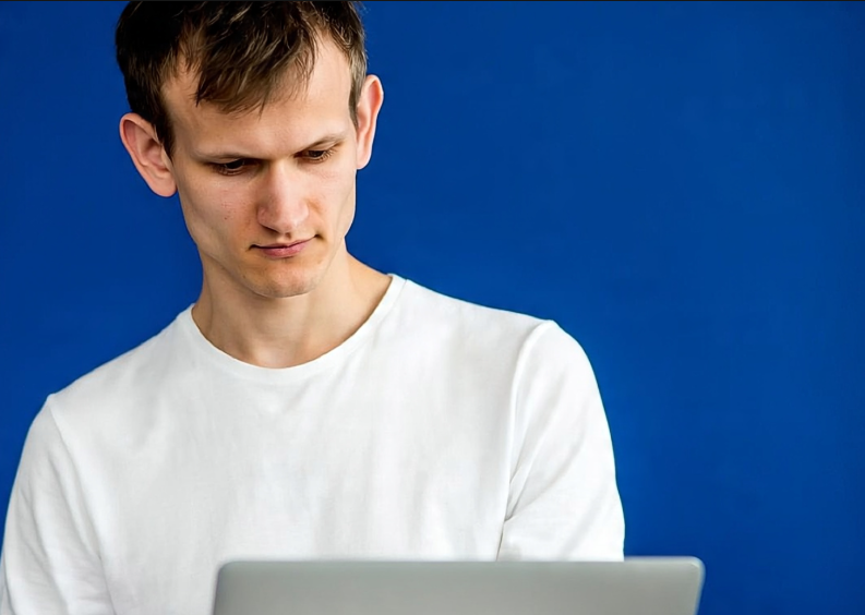 AI-Integrated Crypto Wallets