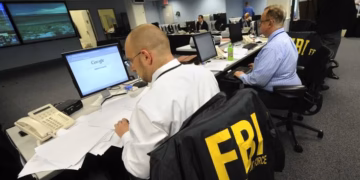 FBI warns of courier tactics in Cryptocurrency Investment Scams