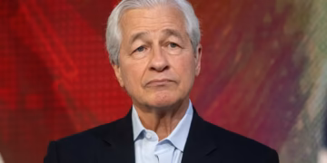 Jamie Dimon vows banks will not bow to Coinbase as CLARITY Act stablecoin fight turns personal