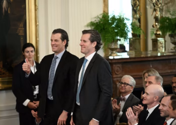 Winklevoss twins and Gemini give Trump's MAGA Inc $20 million weeks after Trump officials moved to drop Gemini's CFTC penalty