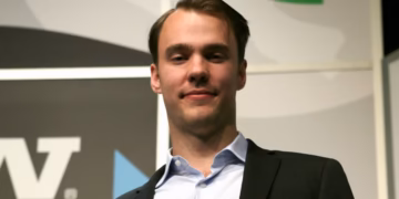 Crypto billionaire Fred Ehrsam pivots from Coinbase to Venezuela's oil fields