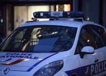 Four men tie up French family to force €40,000 crypto transfer