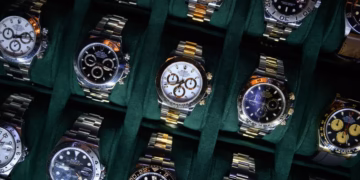 Crypto traders flock to Dopamine Shop's fake $56,000 watches amid market slump