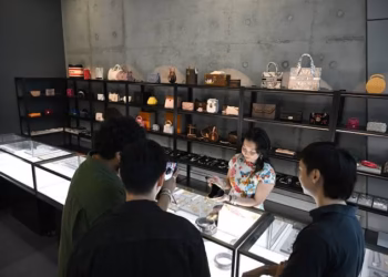 Singapore Police puts 624 seized luxury items up for auction in S$2.8 billion laundering case