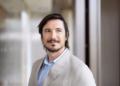 Robinhood plans AI trading accounts for retail investors, but CEO Vlad Tenev warns everyone using the same models will struggle to win