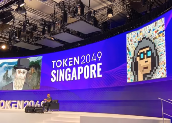 Token2049 kicks off in Singapore with bitcoin at $86,000 and Tom Lee calling it a full-blown bull run